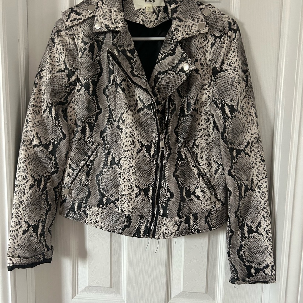 Women's Snake Print Jacket - Black and Gray